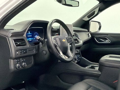 Used 2024 Chevrolet Tahoe LT w/ LT Signature Plus Package image 18