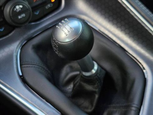 Used 2016 Dodge Challenger R/T Scat Pack image 17