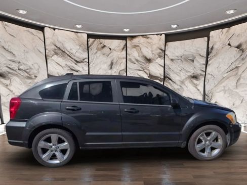 Used 2011 Dodge Caliber Uptown image 8