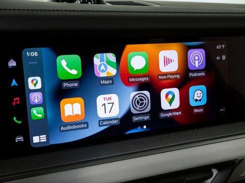 New 2026 Porsche Cayenne Base image 16