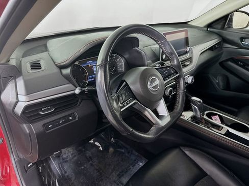 Certified 2023 Nissan Altima 2.5 SR image 15