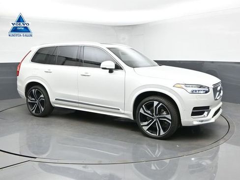 Used 2024 Volvo XC90 B6 Ultimate w/ Protection Package Premier AWD/4WD image 1
