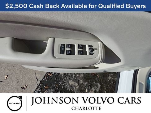 New 2026 Volvo XC60 B5 Ultra w/ Protection Package Premier image 30