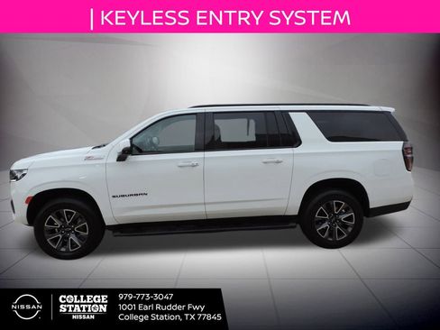 Used 2023 Chevrolet Suburban Z71 w/ Luxury Package image 7