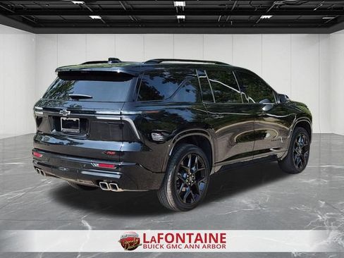 Used 2024 Chevrolet Traverse RS AWD/4WD image 8