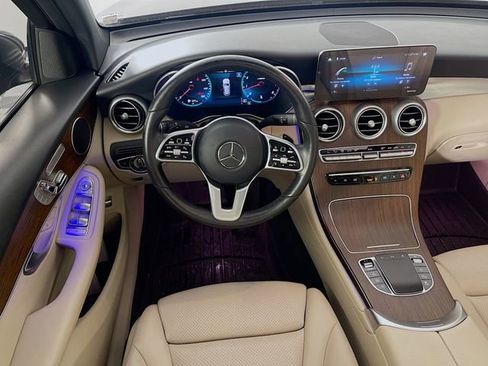 Used 2021 Mercedes-Benz GLC 300 GLC 300 image 23