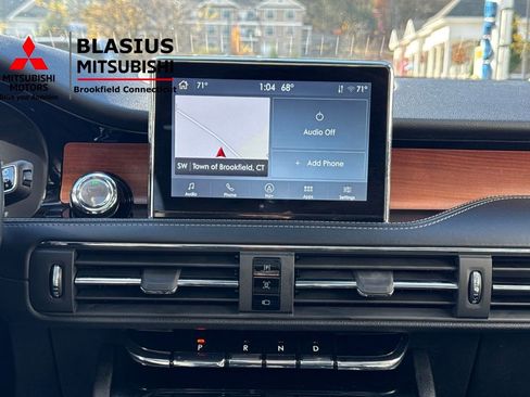 Used 2021 Lincoln Corsair Reserve image 28