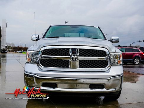 Used 2017 RAM 1500 Classic SLT image 5