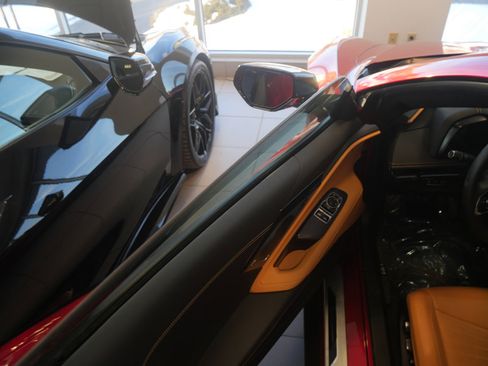 Used 2023 Chevrolet Corvette Stingray Preferred Cpe w/ Z51 Performance Package image 6