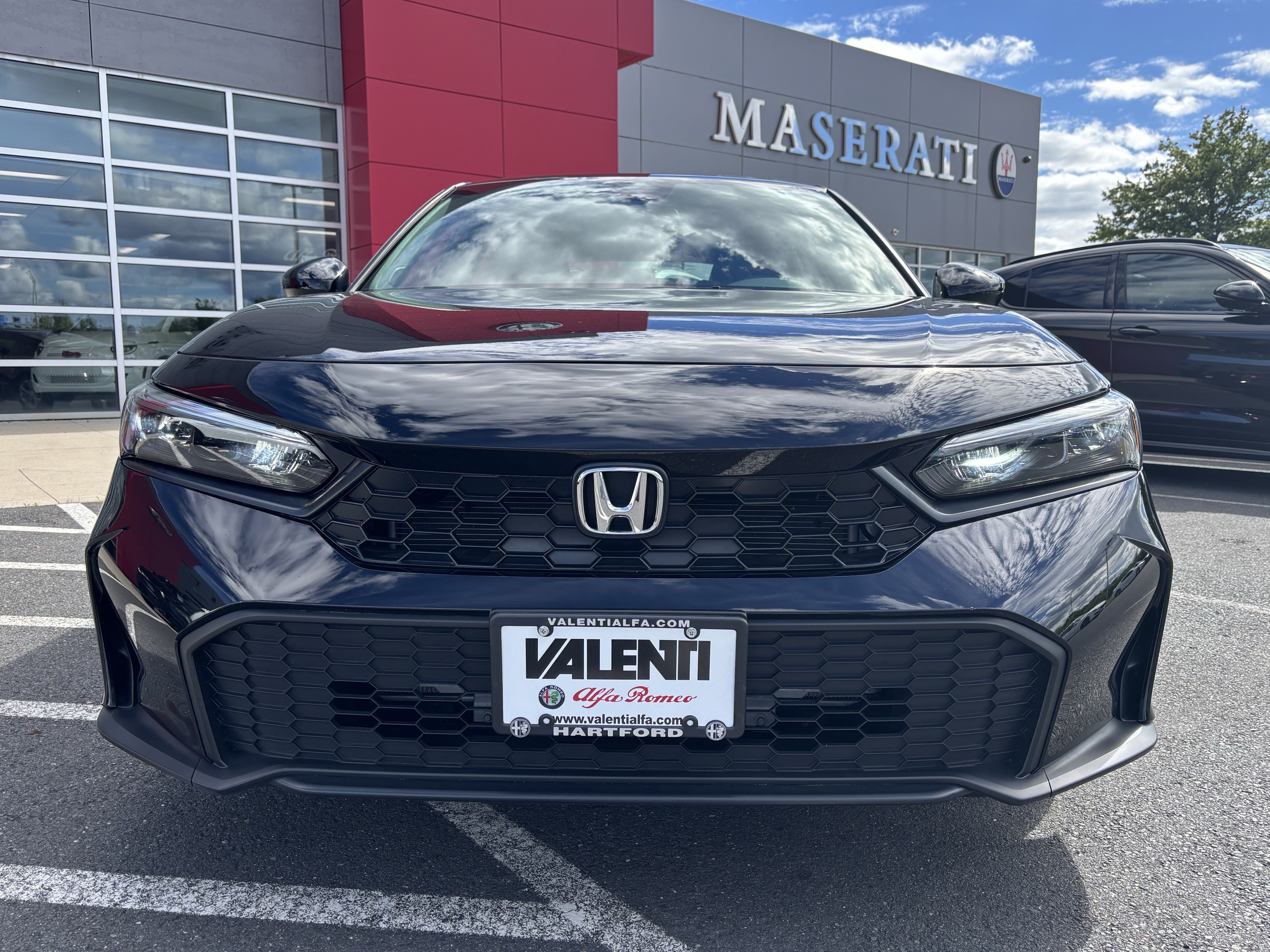 Used 2025 Honda Civic Sport image 10