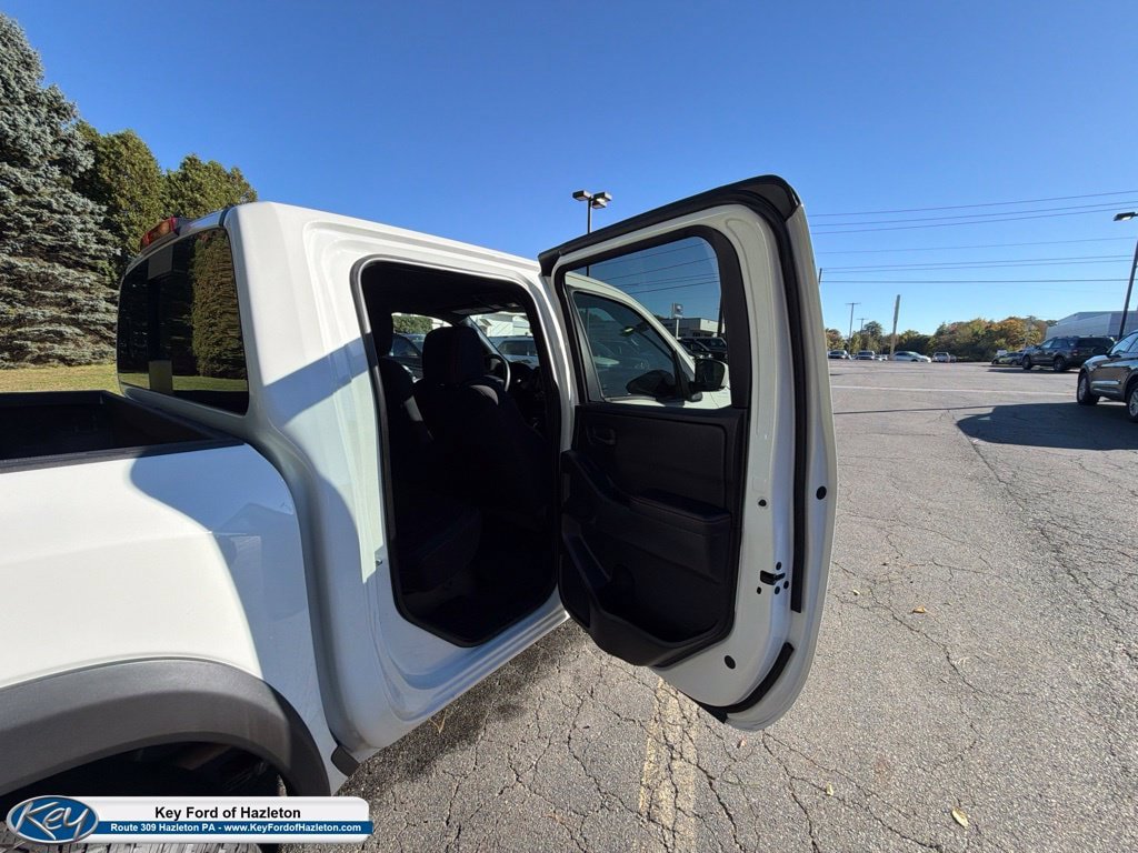 Used 2026 Nissan Frontier PRO-4X AWD/4WD image 19