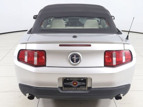 Used 2011 Ford Mustang Premium w/ 201A Rapid Spec Order Code RWD image 44