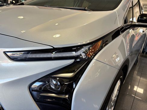 Used 2022 Chevrolet Bolt LT w/ Driver Confidence Package image 46