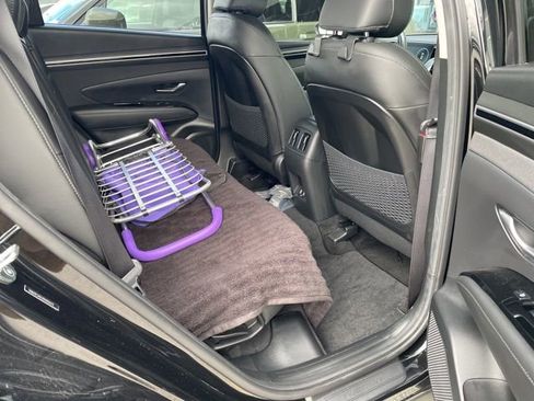 Used 2023 Hyundai Tucson Limited image 15