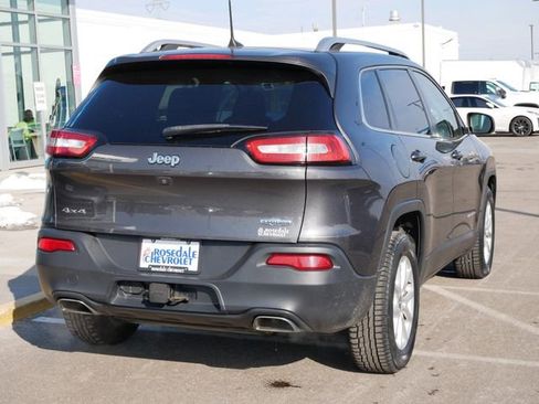 Used 2016 Jeep Cherokee Latitude image 27