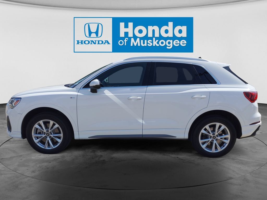 Used 2025 Audi Q3 2.0T Premium AWD/4WD image 8