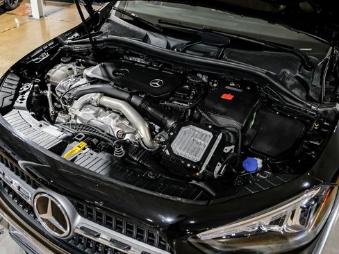 Used 2024 Mercedes-Benz GLA 250 image 48