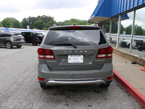 Used 2020 Dodge Journey Crossroad FWD image 5
