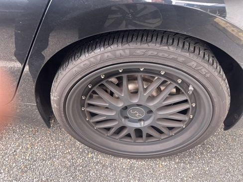 Used 2020 BMW 330i xDrive Sedan w/ M Sport Package image 10