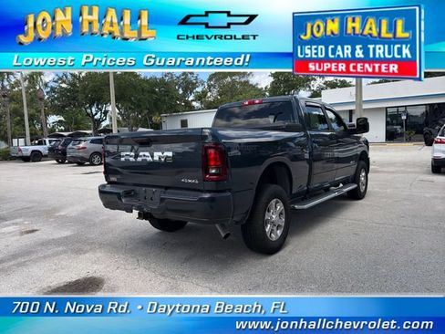 Used 2025 RAM 2500 Big Horn AWD/4WD image 8
