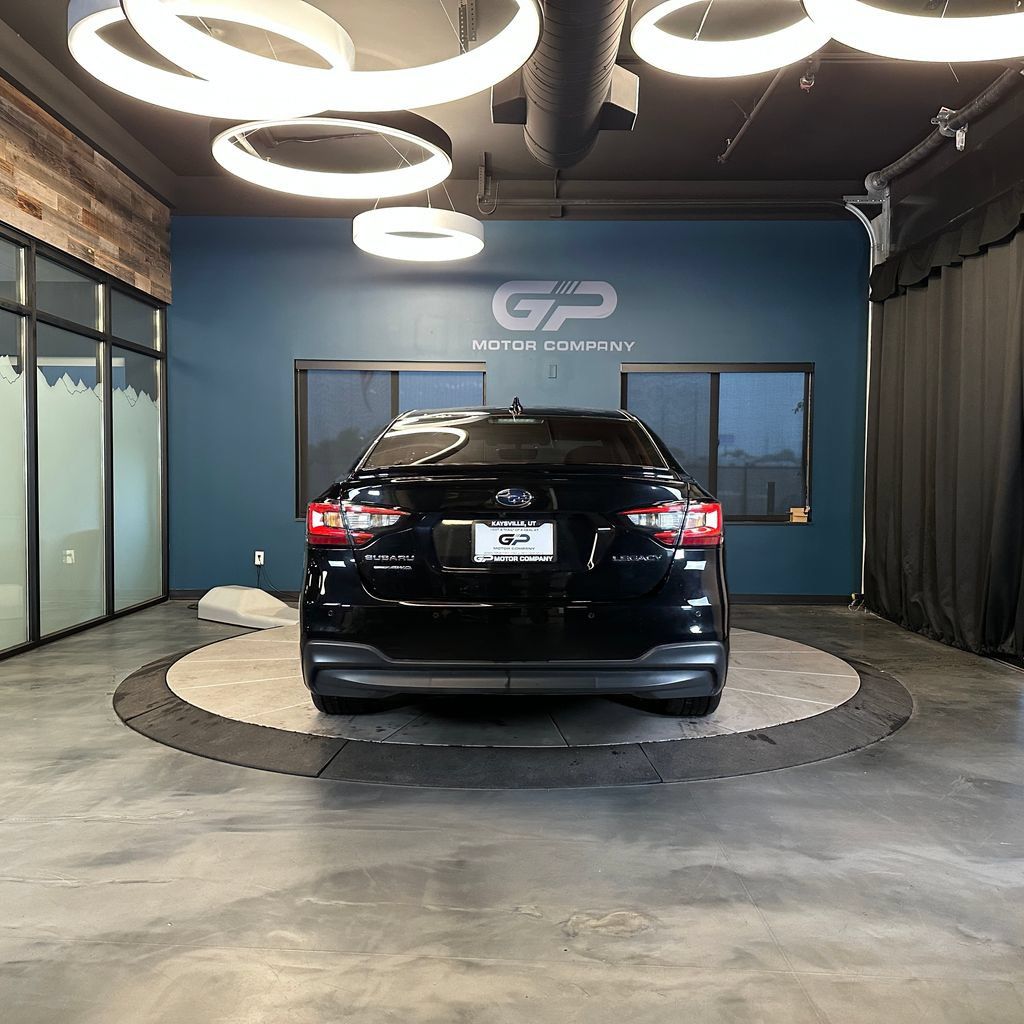 Used 2022 Subaru Legacy Limited AWD/4WD image 4
