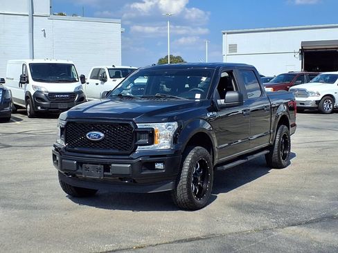 Used 2019 Ford F150 XL w/ Equipment Group 101A Mid AWD/4WD image 2