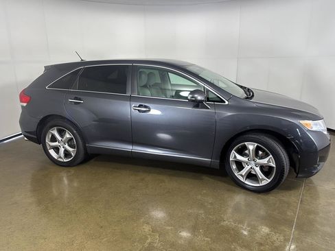 Used 2009 Toyota Venza AWD image 8
