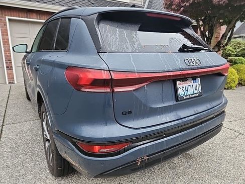 Used 2025 Audi Q6 e-tron Premium Plus w/ Premium Plus image 7