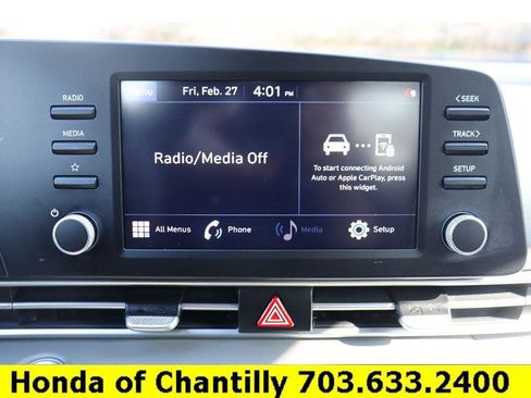 Used 2021 Hyundai Elantra SEL image 15