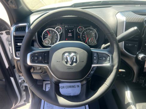 New 2026 RAM 2500 Big Horn AWD/4WD image 13