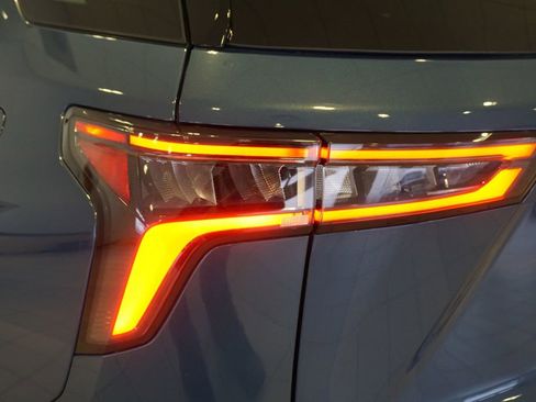 Certified 2025 Chevrolet Equinox LT w/ Convenience Package II image 31