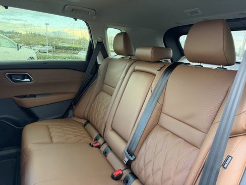 New 2026 Nissan Rogue Platinum w/ Platinum Premium Package AWD/4WD image 31