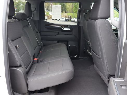 Used 2023 Chevrolet Silverado 1500 RST w/ Z71 Off-Road Package AWD/4WD image 19