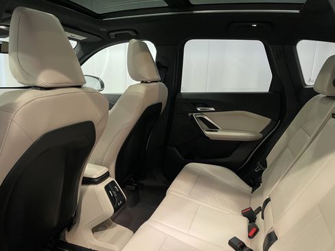 Used 2025 BMW X1 xDrive28i w/ Convenience Package image 23