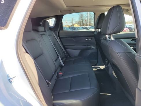 New 2025 Nissan Murano SL image 19