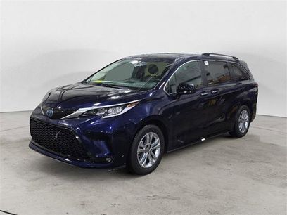 Certified 2023 Toyota Sienna XSE