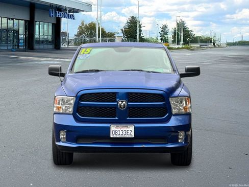 Used 2015 RAM 1500 Express image 14