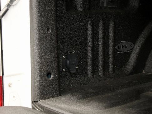 Used 2019 Ford F250 XLT w/ XLT Value Package image 7