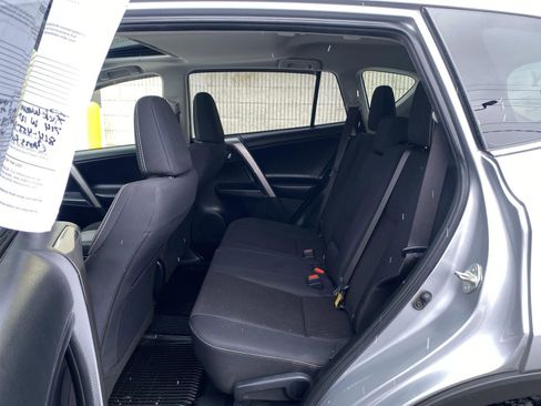 Used 2018 Toyota RAV4 XLE w/ Plus Extra Value Package image 16