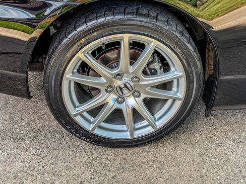 Used 2005 Honda S2000 image 36