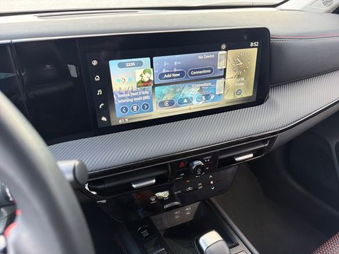 Used 2025 Nissan Kicks SR image 27