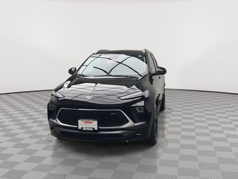 Certified 2024 Buick Encore GX Sport Touring image 30