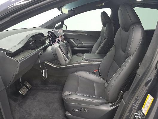 Used 2024 Tesla Model X Plaid AWD/4WD image 3