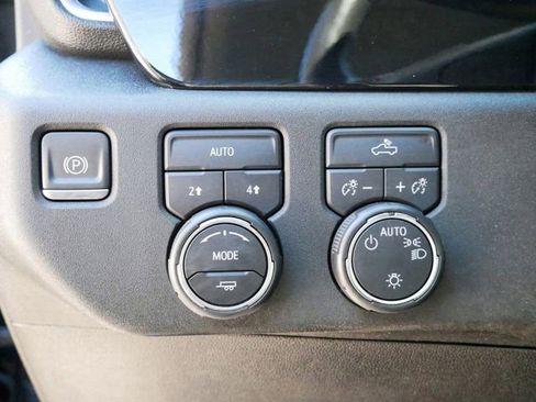 Used 2022 Chevrolet Silverado 1500 LT w/ All Star Edition Plus image 16