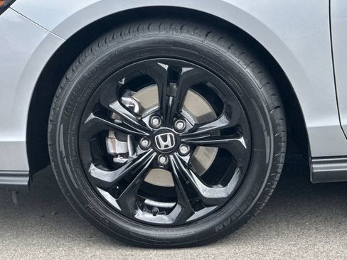 Certified 2025 Honda Accord SE image 33