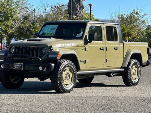 New 2026 Jeep Gladiator Willys AWD/4WD image 7