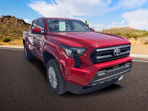 Used 2025 Toyota Tacoma SR5 image 1