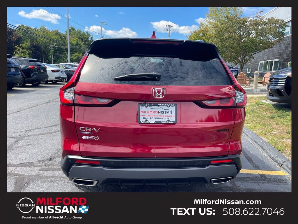 Used 2025 Honda CR-V Sport-L image 4
