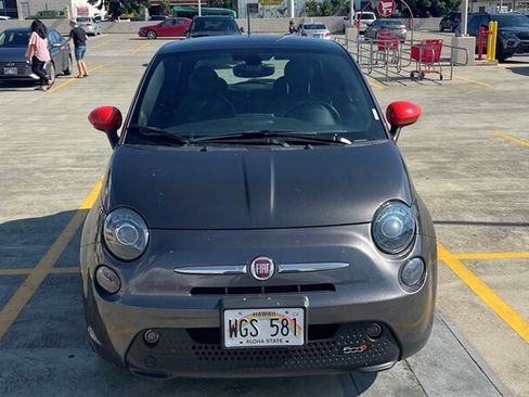 Used 2018 FIAT 500 e w/ Esport Package FWD image 7
