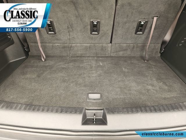 Used 2025 GMC Acadia Elevation FWD image 32